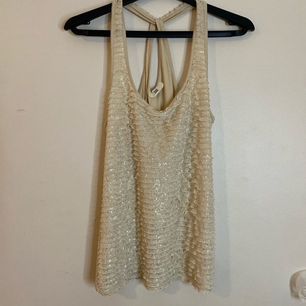 ISSI ivory metallic with Ruffle layers Tank Top size large NWOT